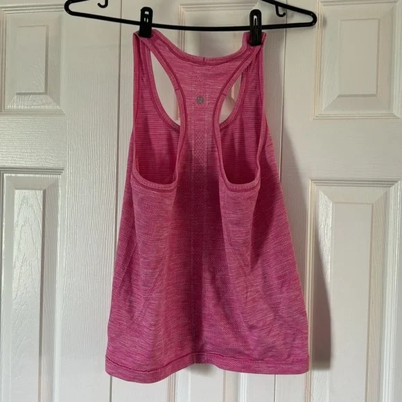 Lululemon Racer Back Tank Top❤️❤️ - Picture 2 of 2